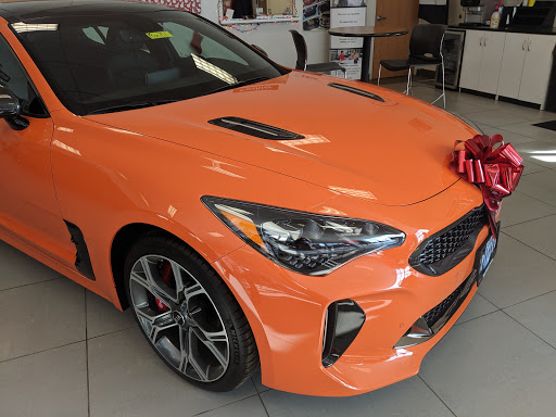 Car Dealer «Spitzer Kia Cleveland», reviews and photos, 3414 Brookpark Rd, Cleveland, OH 44134, USA