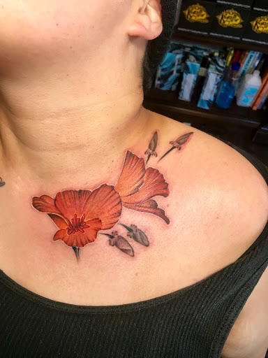 Tattoo Shop «Triton Tattoo Santa Cruz», reviews and photos, 397 Coral St, Santa Cruz, CA 95060, USA