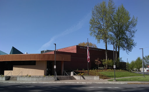 Recreation Center «Shute Park Aquatic & Recreation Center», reviews and photos, 953 SE Maple St, Hillsboro, OR 97123, USA