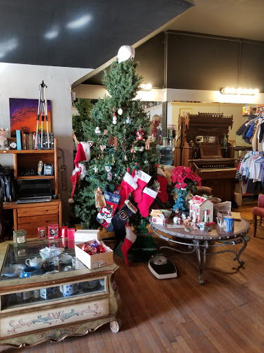 Thrift Store «Preloved ( Promenade )», reviews and photos, 689 S Union Ave, Pueblo, CO 81004, USA