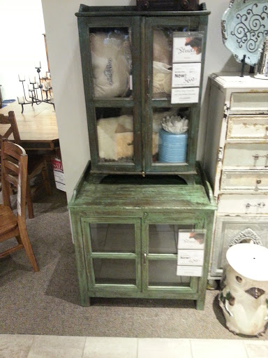 Furniture Store «Art Van Furniture - Battle Creek», reviews and photos, 6100 B Dr N, Battle Creek, MI 49014, USA