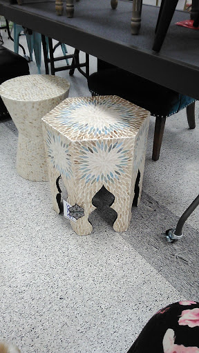 Clothing Store «Ross Dress for Less», reviews and photos, 350 The Promenade N, Long Beach, CA 90802, USA