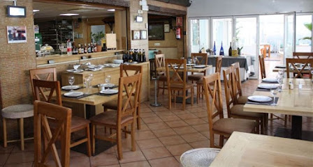 RESTAURANTE ROSAS Restaurante Mediterráneo Arroce - Avinguda d,Alacant, 25, 03560 El Campello, Alicante, Spain