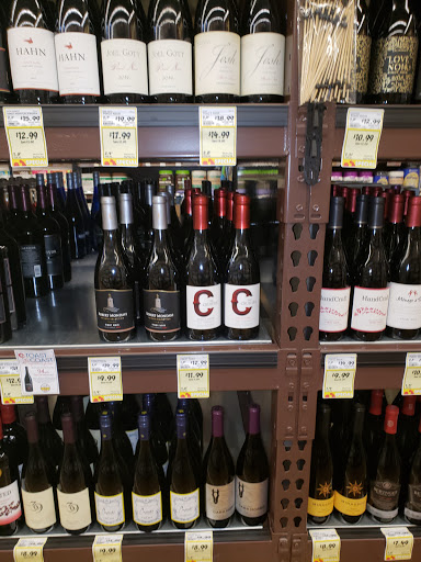 Grocery Store «Fresh Thyme Farmers Market - Kirkwood MO», reviews and photos, 1018 N Kirkwood Rd, Kirkwood, MO 63122, USA