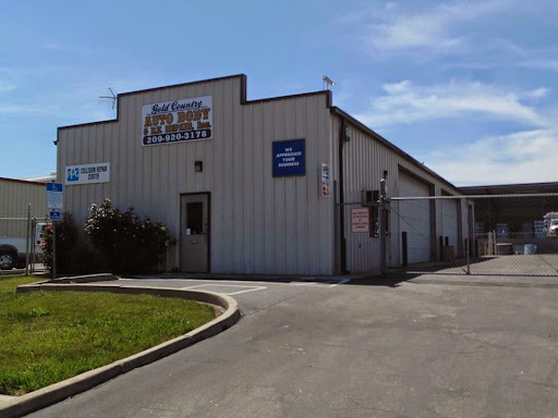 Gold Country Auto Body & RV Repair and  Inc. en Valley Springs