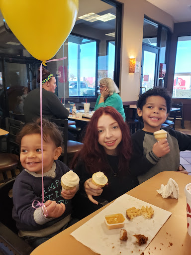 Fast Food Restaurant «Chick-fil-A», reviews and photos, 16657 N 83rd Ave, Peoria, AZ 85382, USA