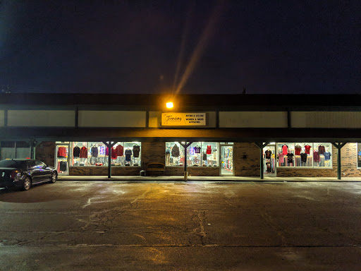 Used Clothing Store «Trending Threads LLC», reviews and photos, 711 E State St, Trenton, OH 45067, USA
