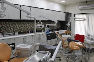 Pharande Multi Speciality Dental Clinic image