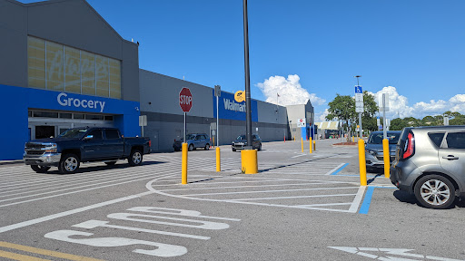 Department Store «Walmart Supercenter», reviews and photos, 8701 U.S. 19, Port Richey, FL 34668, USA