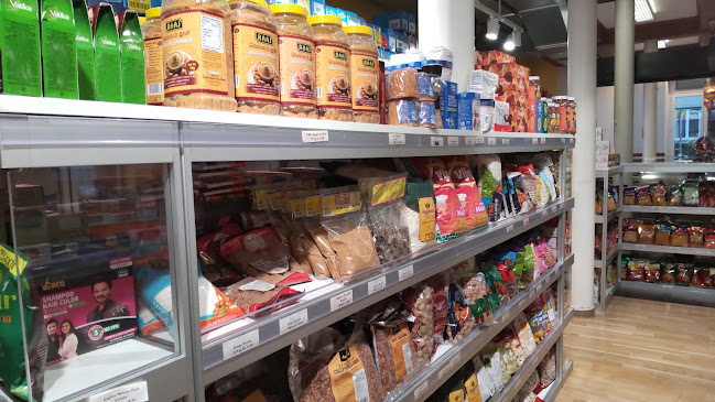 Kommentare und Rezensionen über Tandoor Indian Supermarket