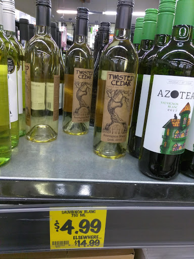 Grocery Store «Grocery Outlet Bargain Market», reviews and photos, 299 D St NE, Salem, OR 97301, USA