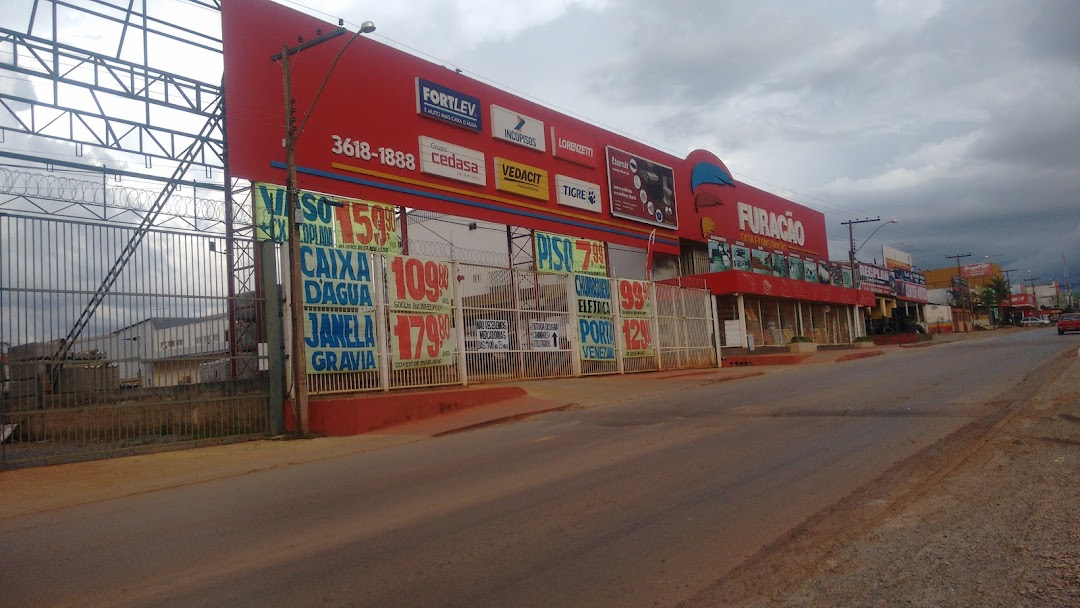 Furacão Casa e Construçâo