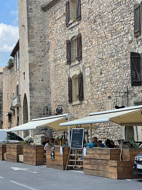 Café resto de la Tour à Nébian (Hérault 34)