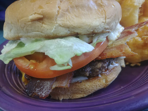 Restaurant «James Street Inn Restaurant & Catering», reviews and photos, 255 James St, Holland, MI 49424, USA