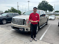 Discovery Auto Sales - Photo 8 - Car repair in Austin, TX, Austin