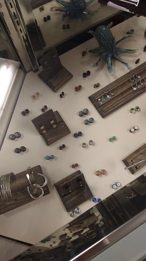 Tattoo Shop «Pleasure In Pain Tattoo», reviews and photos, 184 Broadway, Taunton, MA 02780, USA