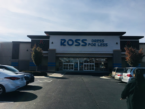 Clothing Store «Ross Dress for Less», reviews and photos, 3129 Market Center Drive, Morrisville, NC 27560, USA