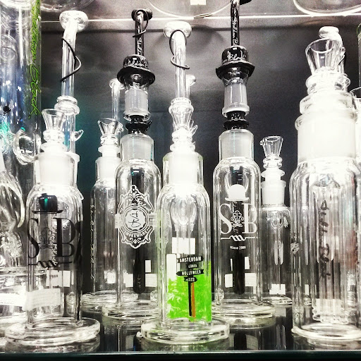 Tobacco Shop «One Stop Smoke Shop», reviews and photos, 18582 Beach Blvd #9, Huntington Beach, CA 92648, USA