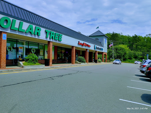 Dollar Store «Dollar Tree», reviews and photos, 5253 Library Rd, Bethel Park, PA 15102, USA