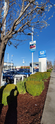 Honda Dealer «Honda of El Cerrito», reviews and photos, 11755 San Pablo Ave, El Cerrito, CA 94530, USA