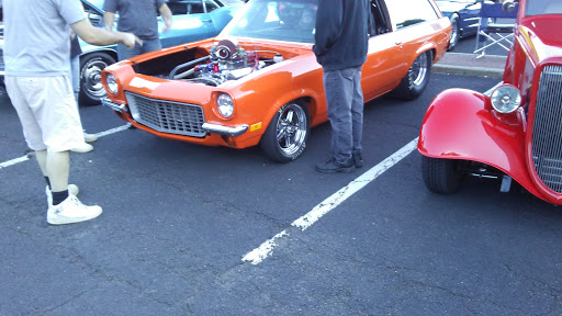 Shopping Mall «Rose Hill Shopping Center», reviews and photos, 600 Columbus Ave, Thornwood, NY 10594, USA