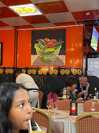 Atmosphère du Restaurant éthiopien Restaurant Enat à Paris - n°2