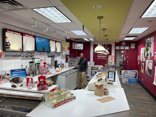 Carvel, 2595 Woodbridge Ave, Edison, NJ 08817, USA, 