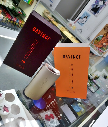 Tobacco Shop «Twenty One Plus Smoke Shop», reviews and photos, 144 Bowdoin St, Dorchester, MA 02122, USA