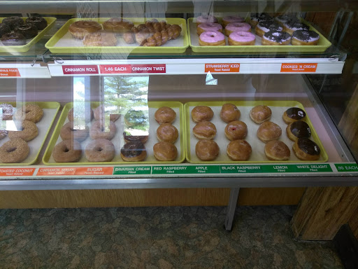 Donut Shop «Carol Lee Donut Shop», reviews and photos, 1414 N Main St, Blacksburg, VA 24060, USA