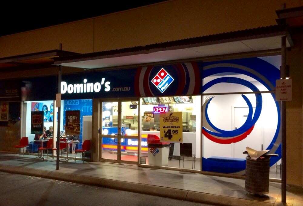 Domino's Pizza Karawara 6152