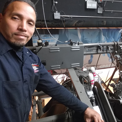 Bowling Alley «Strike & Spare Family Fun Center», reviews and photos, 6220 Shepherdsville Rd, Louisville, KY 40228, USA