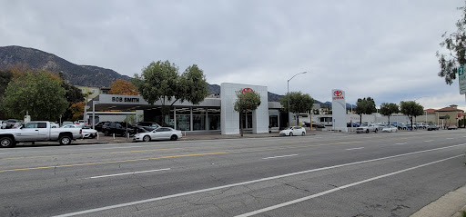 Car Dealer «Bob Smith Toyota», reviews and photos, 3333 Foothill Blvd, La Crescenta, CA 91214, USA