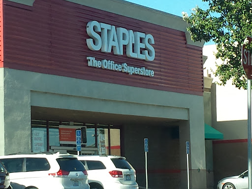 Staples, 2415 W Kettleman Ln, Lodi, CA 95242, USA, 