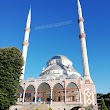 Kurtköy Merkez Cami