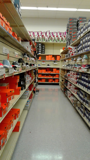 Sporting Goods Store «Academy Sports + Outdoors», reviews and photos, 1101 W Arbrook Blvd, Arlington, TX 76015, USA