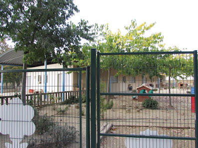 Llar d'Infants Municipal Els Pinyons, d'Alella Av. del Bosquet, 5, 08328 Alella, Barcelona, España