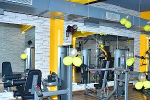 135 Fitness Addict (with Brand new Imported Equipments) image