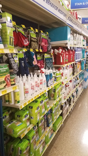 Pet Supply Store «PetSmart», reviews and photos, 1521 Golden Gate Plaza, Mayfield Heights, OH 44124, USA