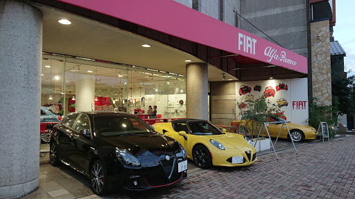 Alfa romeo dealers Tokyo