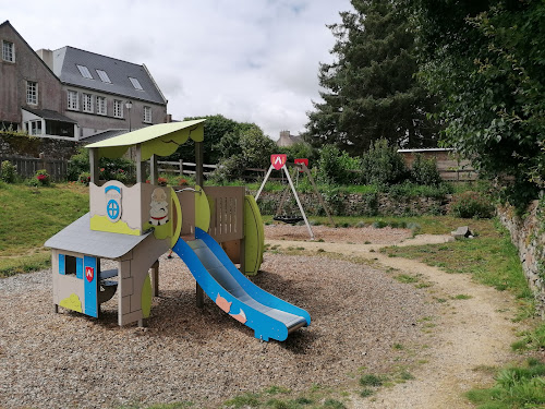 Aire de jeux pour enfants à Locronan