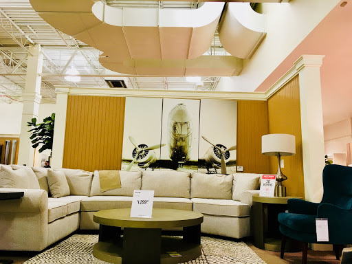 Furniture Store «Value City Furniture», reviews and photos, 500 Golf mill Center, Niles, IL 60714, USA