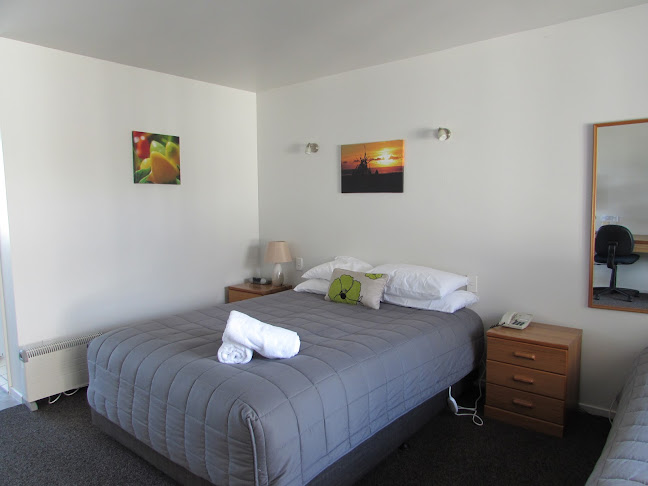 Comments and reviews of Fitzherbert Court Motel
