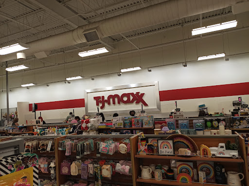 Department Store «T.J. Maxx», reviews and photos, 160 Everett Ave, Chelsea, MA 02150, USA