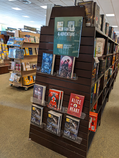 Book Store «Barnes & Noble», reviews and photos, 1819 Reisterstown Rd, Pikesville, MD 21208, USA