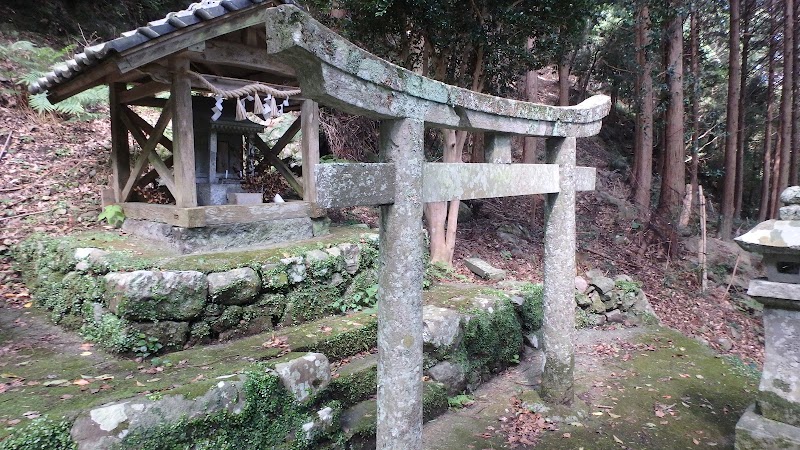 横瀬神社