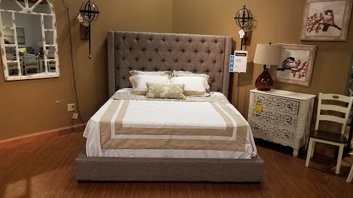 Furniture Store «Ashley HomeStore», reviews and photos, 905 Loucks Rd, York, PA 17404, USA