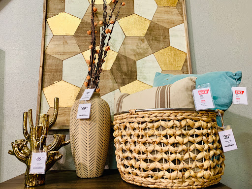 Furniture Store «Ashley HomeStore», reviews and photos, 5026 Frankford Ave, Lubbock, TX 79424, USA