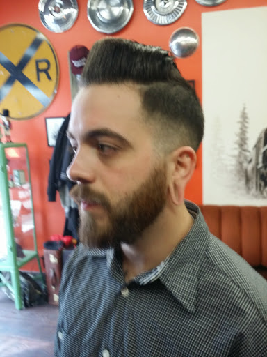 Barber Shop «American Traditional Barbershop LLC», reviews and photos, 23 E 11th Ave, Eugene, OR 97405, USA