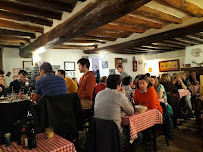 Atmosphère du Restaurant Auberge du Clocher à Villeneuve-sur-Verberie - n°3