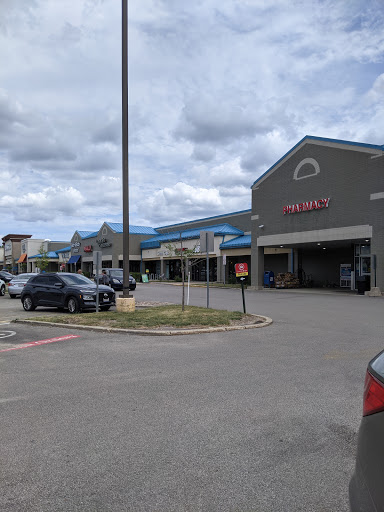 Grocery Store «Jewel-Osco», reviews and photos, 2501 Schaumburg Rd, Schaumburg, IL 60194, USA